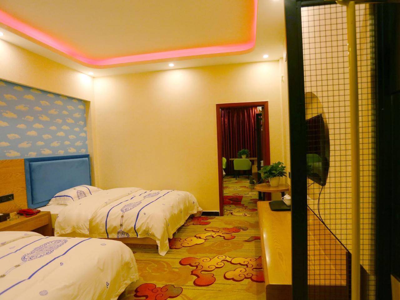 Kunming Mengda Holiday Hotel Екстер'єр фото